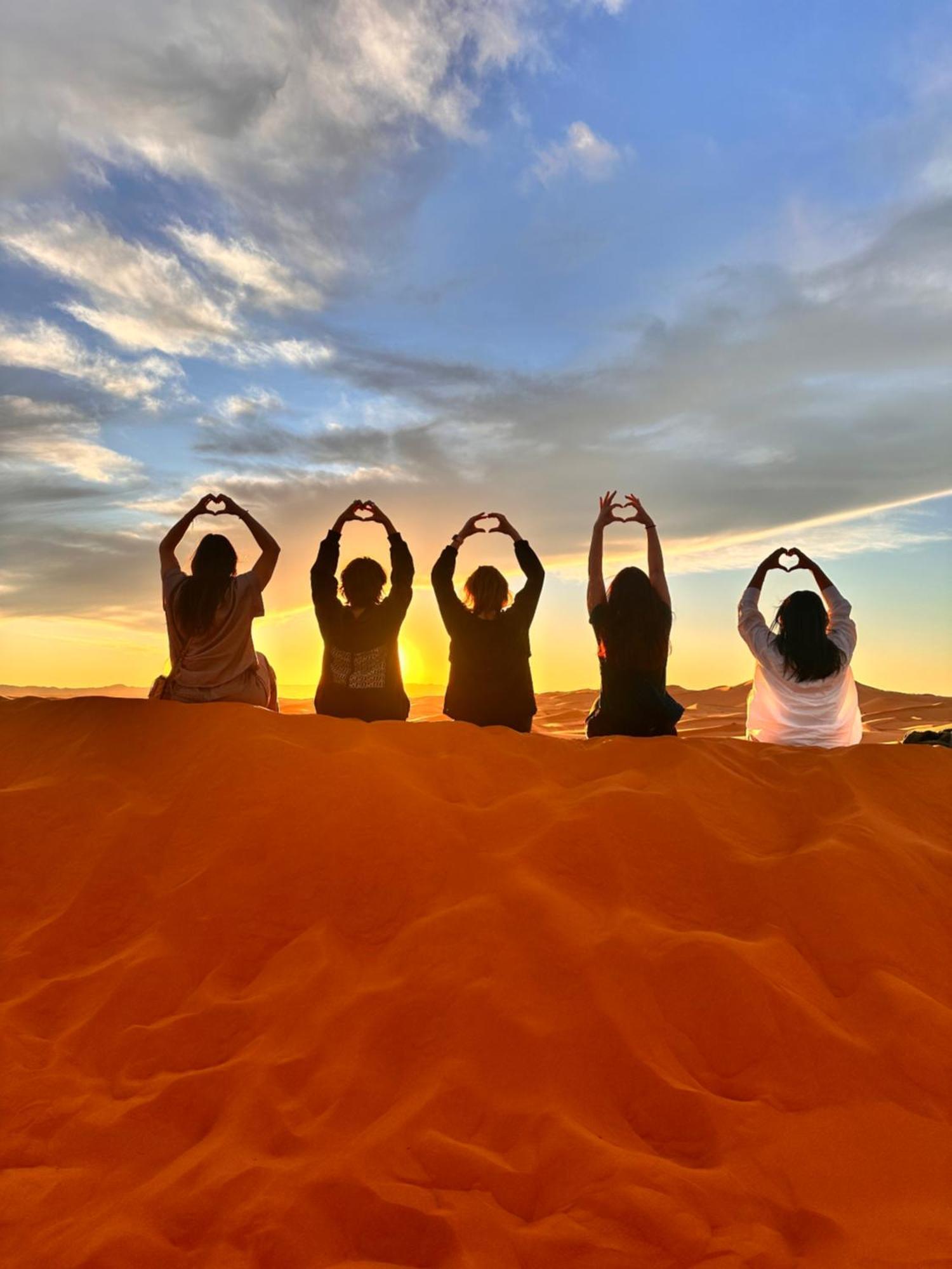Merzouga Desert Luxury Camp Dış mekan fotoğraf